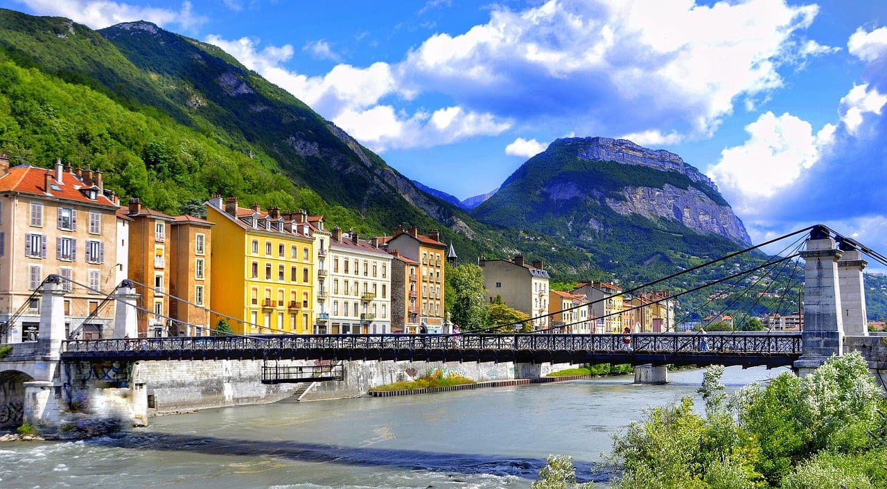 Grenoble (Isère)